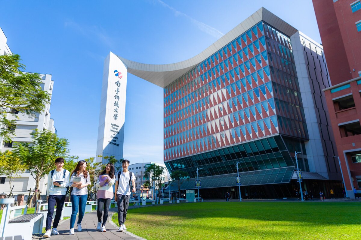 Chương trình Intense Đại học KHKT Nam Đài - STUST (南臺科技大學) 2025 15 Chương trình Intense Đại học KHKT Nam Đài - STUST (南臺科技大學)