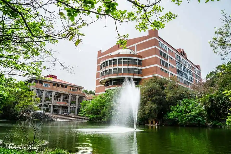Top 9 trường Đại học đào tạo ngành Logistics tại Đài Loan 19 Đại học Trung Hoa